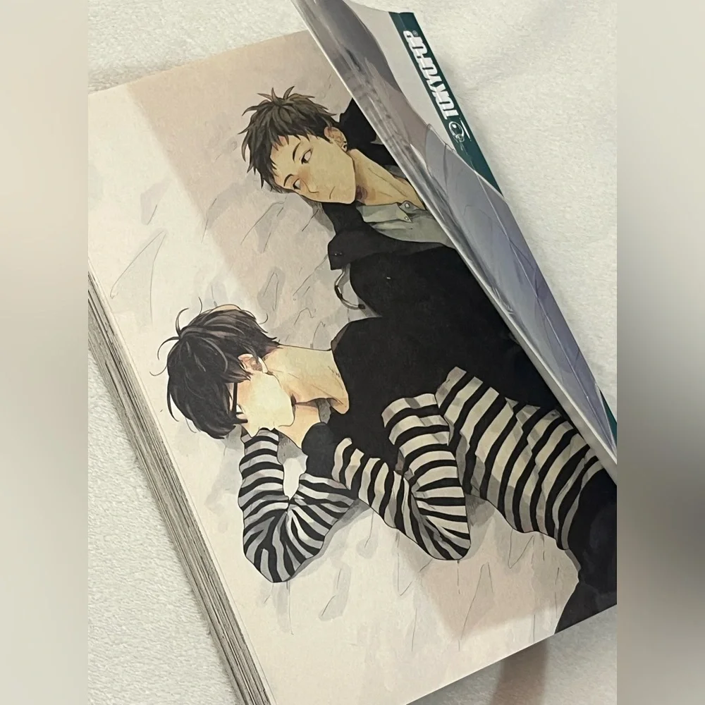There Are Things I Can't Tell You Manga Paperback Book by Edako Mofumofu
